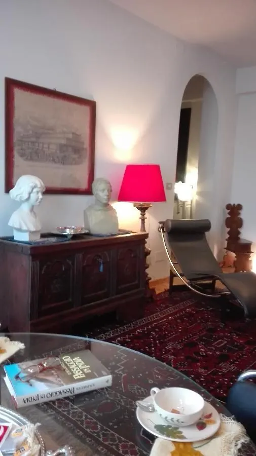Apartment Duca Alessandro 61